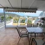 度假居 Luxury Beachfront 沃洛斯